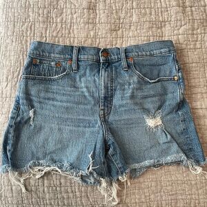 Madewell - high rise denim shorts - size 30